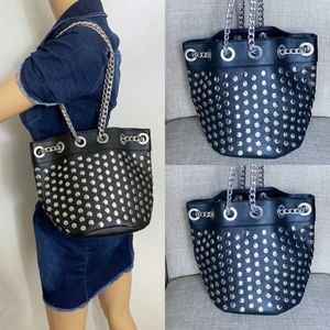 🌸Beautiful🌸Chain studded purse